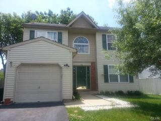 505 Vista Dr, Easton, PA 18042-7210