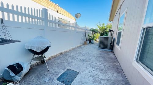 2139 4th St, Ontario CA  91764-2624 exterior