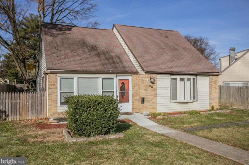 66 Oxford Cir, Norristown, PA 19403-2939