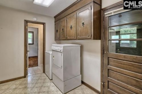 1104 Baywater Dr, Cayce-West Columbia SC  29170-3119 exterior