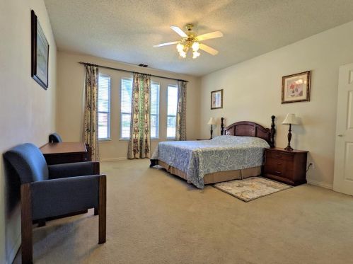 3304 Spring Mountain Dr, Plano TX  75025-3952 exterior