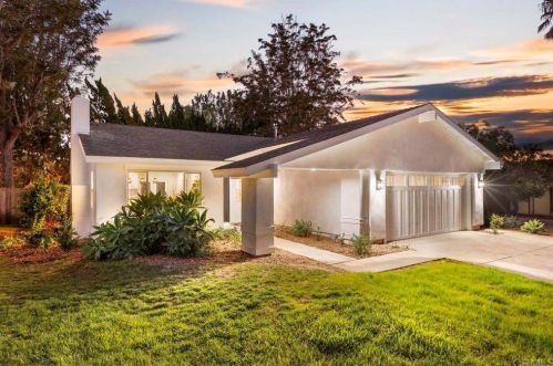 2079 Park Dale Ln, Encinitas CA  92024-4325 exterior