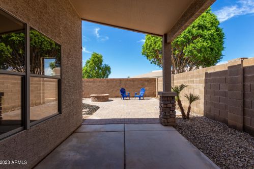 1140 Sierra St, Gilbert AZ  85296-4138 exterior