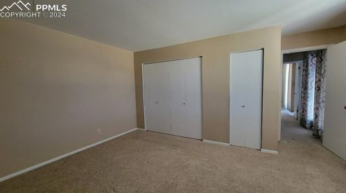 14 Villa Dr, Pueblo CO 81001-1419 exterior