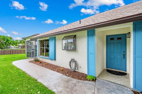 378 28th Ave, Delray Beach FL  33445-4406 exterior