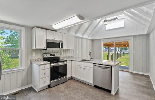 210 Weiner Ave, Harrington DE  19952-1139 exterior
