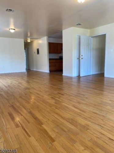364 7th St, Newark NJ  07107-1772 exterior