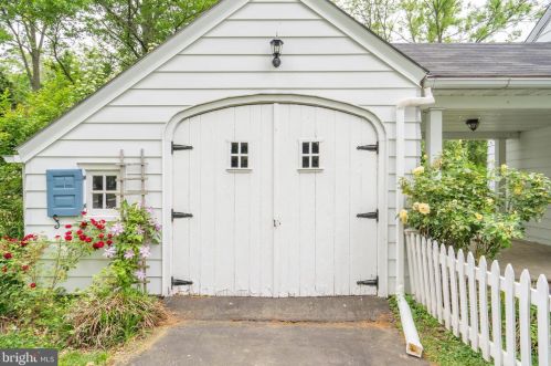 501 Rosedale Dr, Pottstown PA  19464-2909 exterior