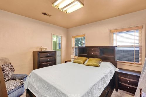 2561 Oregon Ave, Long Beach CA  90806-2826 exterior