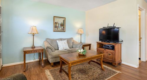 49 Heath Aster Ln, Lehigh Acres FL  33936-7351 exterior