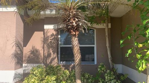 1205 14th Ter, Cape Coral, FL 33990-3719
