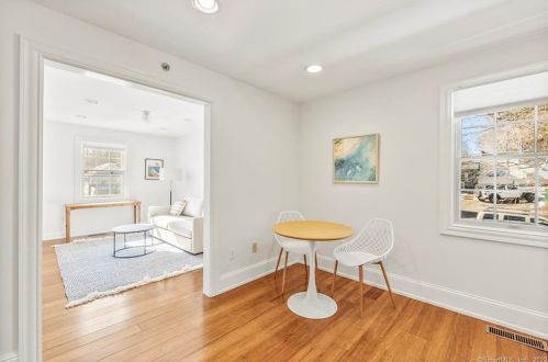5 Danbury Rd, Ridgefield, CT 06877-4001