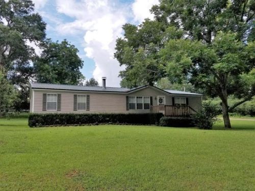 2459 2nd Ave, Alford, FL 32420-6864