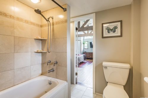 57 Grand Pl, Elwood NY  11731-3019 exterior