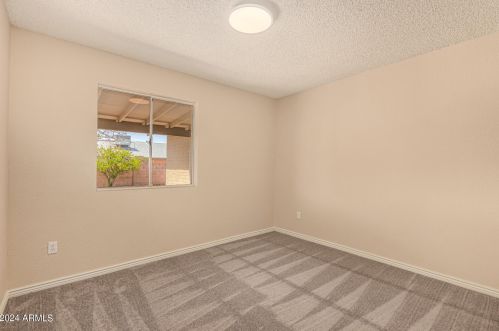 12414 44th Ln, Glendale AZ  85304-2307 exterior