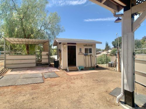 2435 Deland Dr, Alpine CA  91901-3192 exterior