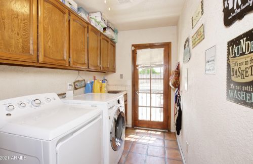 7702 Villa Theresa Dr, Glendale AZ 85308-8092 exterior