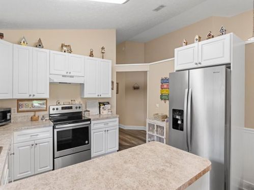 2545 86th Dr, Vero Beach FL  32966-5026 exterior