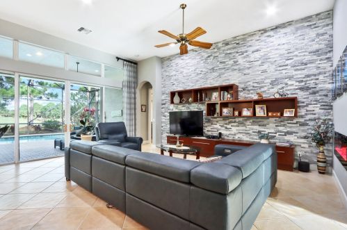 9532 Nuova Way, Port Saint Lucie FL  34986-2831 exterior