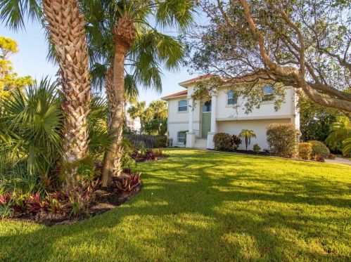 1340 Sea Hawk Ln, Vero Beach, FL 32963-2521