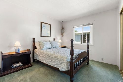 40 Westgate Cir, Santa Rosa CA  95401-9014 exterior