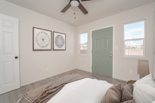 1813 Queensdale St, Compton CA 90221-1930 exterior