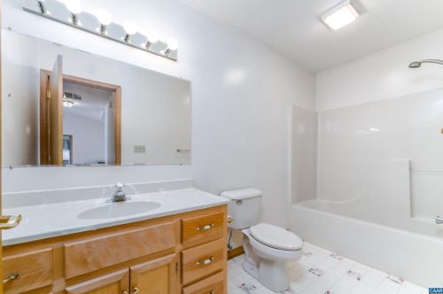 425 Westwood Rd, Stanardsville VA  22973-3063 exterior