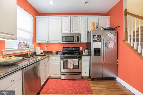 970 Lawrence St, Philadelphia PA  19123-1438 exterior