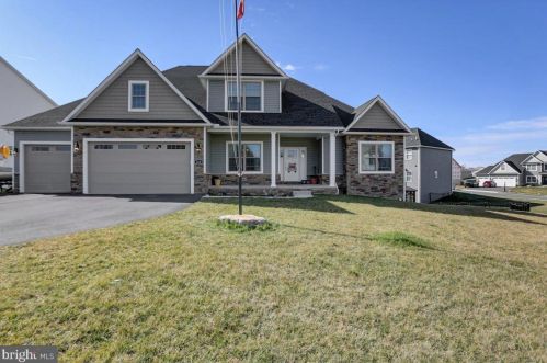 264 Delanie Dr, Upton PA  17225-8785 exterior