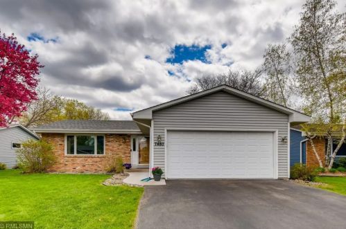 7480 Columbia Ct, Saint Paul, MN 55125-1669