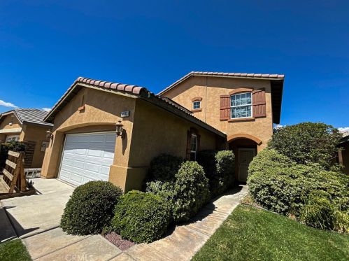 14312 Honeyhill St, Victorville, CA 92394-7590