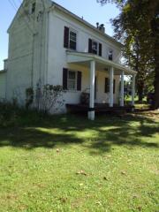 672 Brass Castle Rd, Belvidere, NJ 07823-2725