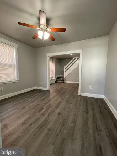 1929 Brookwood St, Harrisburg PA  17104-2326 exterior