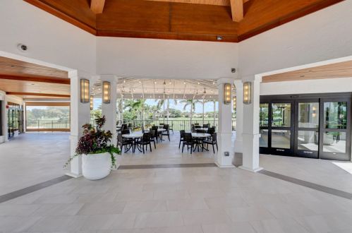 16000 Loch Katrine Trl, Delray Beach, FL 33446-3140
