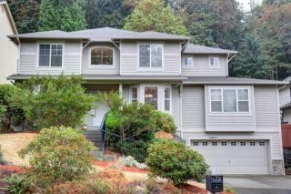 26617 Lake Fenwick Rd, Kent, WA 98032-6207