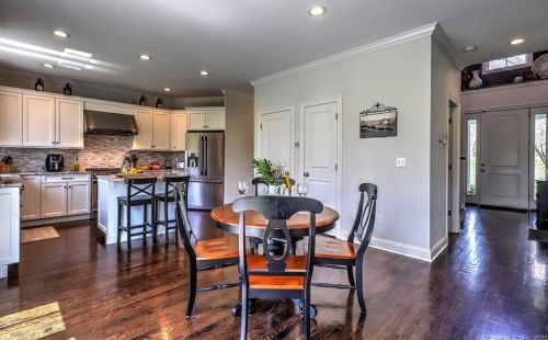 37 Mill Rd, North Branford CT  06471-1019 exterior