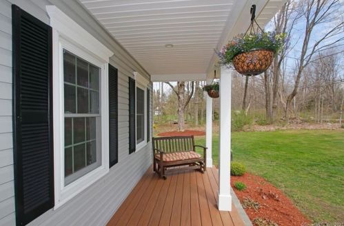35 Beeney Rd, New Hartford, CT 06057-2501