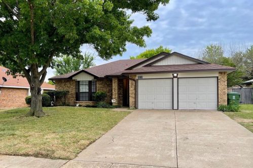 1233 Colony St, Lewisville, TX 75028-2568