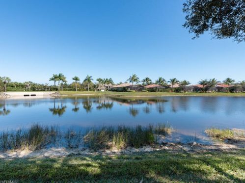 9274 Menaggio Ct, Naples FL  34114-9660 exterior
