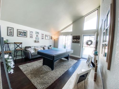 1632 Dickey Ct, Ripon CA  95366-3607 exterior