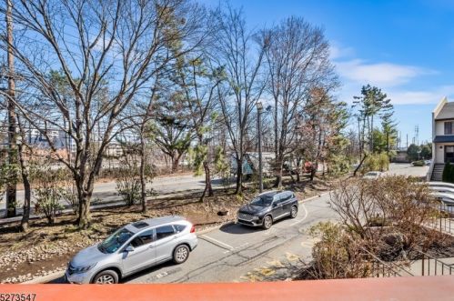 107 River Rd, Nutley NJ  07110-1953 exterior