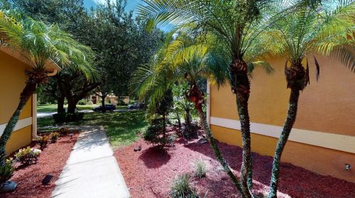 8904 Sunset Blvd, Orlando, FL 32836-6554