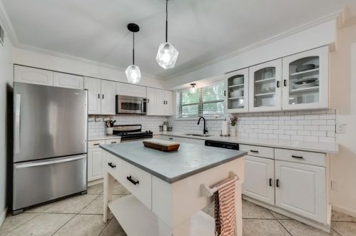 1316 Provincetown Ln, Richardson TX 75080-3303 exterior