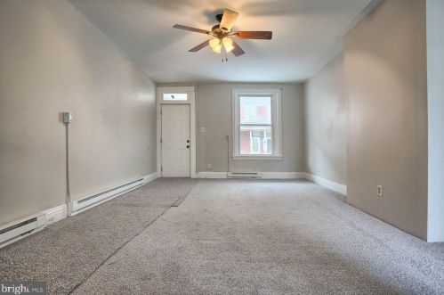 627 Oxford St, Harrisburg PA  17110-2521 exterior