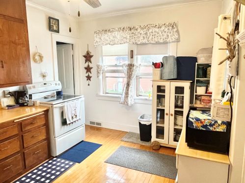 2215 Frst Ave, Two Rivers WI  54241-1911 exterior