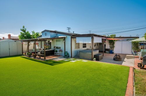 3821 Conrad Ave, San Diego, CA 92117-1837