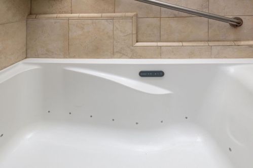 13425 Wild Life Ln, Grass Valley CA  95945-7928 exterior