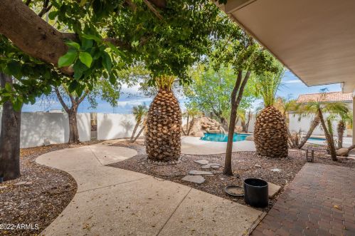 21223 30 Ave, Phoenix AZ 85041-9303 exterior