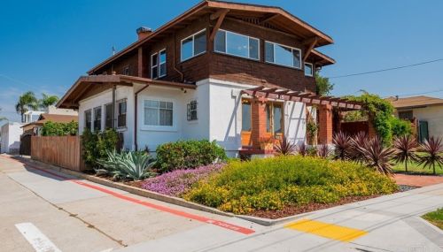 435 1st St, National City, CA 91950-1343