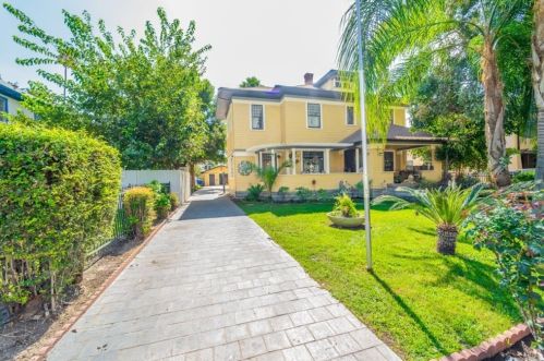 3234 Orange St, Riverside, CA 92501-2949